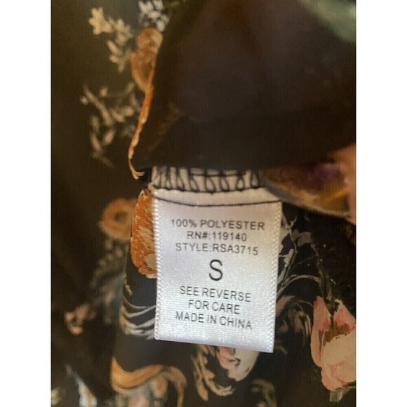 Black Rose Duster. Lightweight Sz. S By: Purple Snow - Picture 4 of 4